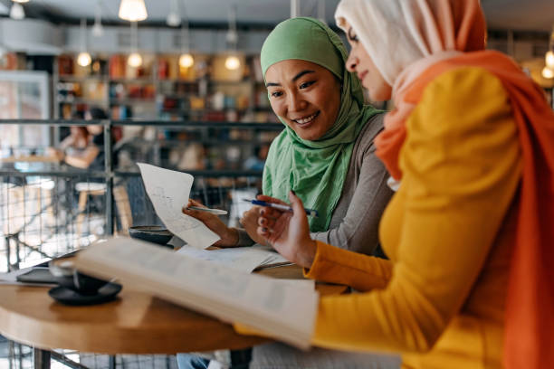 istock Modern Muslim Women 1340586544