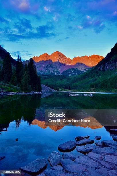 Maroon Bells Sunrise Stock Photo - Download Image Now - Colorado, Rocky Mountains - North America, Maroon Bells