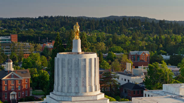 istock Drone Shot of Oregon State Capitol Building 1340606044