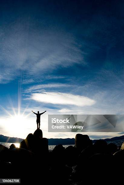 Motivato - Fotografie stock e altre immagini di A forma di croce - A forma di croce, Ambientazione tranquilla, Amore