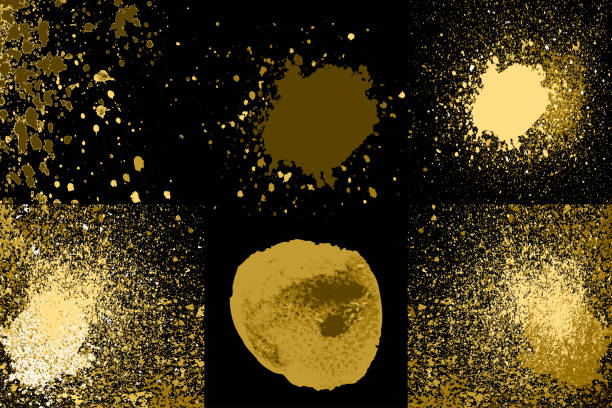 ilustrações, clipart, desenhos animados e ícones de tinta acrilica dourada redonda reluzente respingo de grunge isolado em preto. brilho cintilante explosin spray manchas de fundo abstrato, ilustração vetorial brilhante fot seu design - explosin