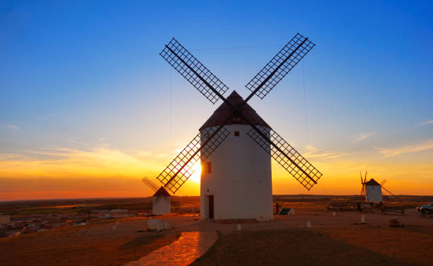 istock Mota del Cuervo windmills in Cuenca 1340719418