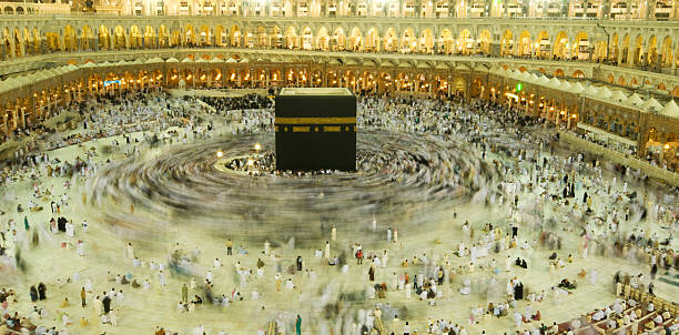 kaabah en makkah, el reino de arabia saudita - koran islam muhammad night fotografías e imágenes de stock