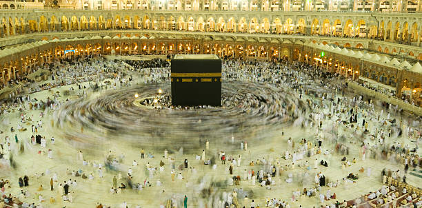 Kaabah in Makkah, Kingdom of Saudi Arabia Pilgrims circumambulate the Kaabah at Masjidil Haram (Haram mosque). Muslims all around the world face the Kaabah during prayer time.  Haram mosque is the holiest mosque in Islam. muhammad prophet photos stock pictures, royalty-free photos & images