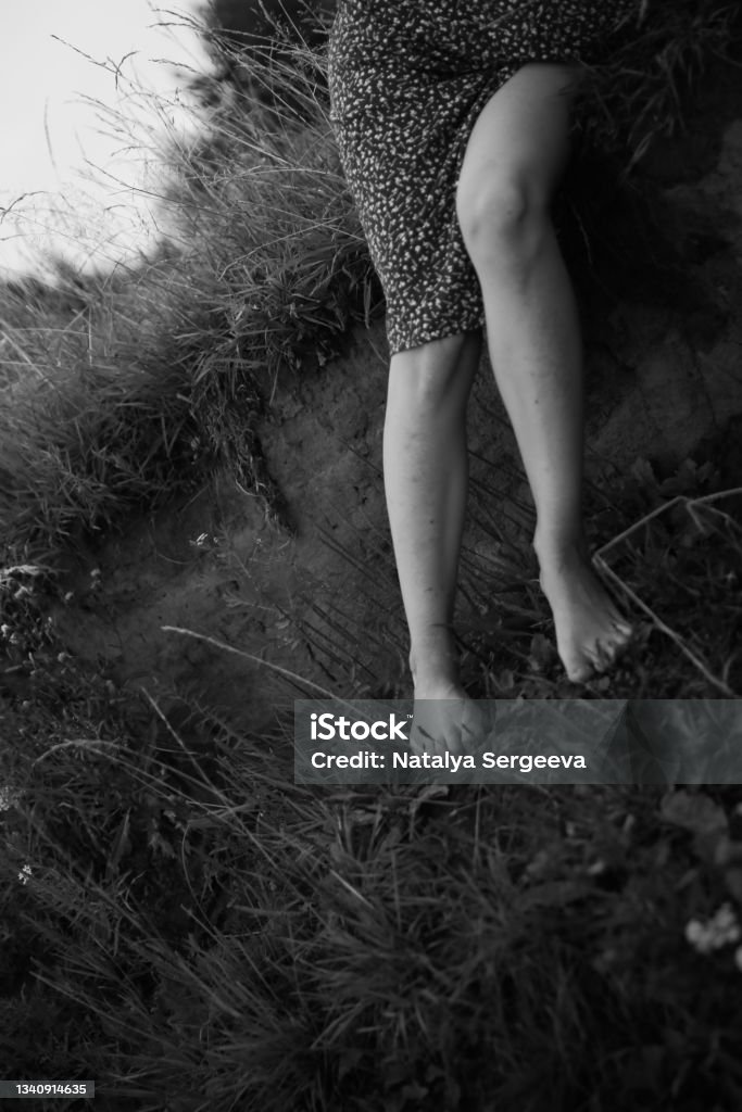 Beautiful Womens Feet Walking Barefoot Stock Photo - Download Image Now ...