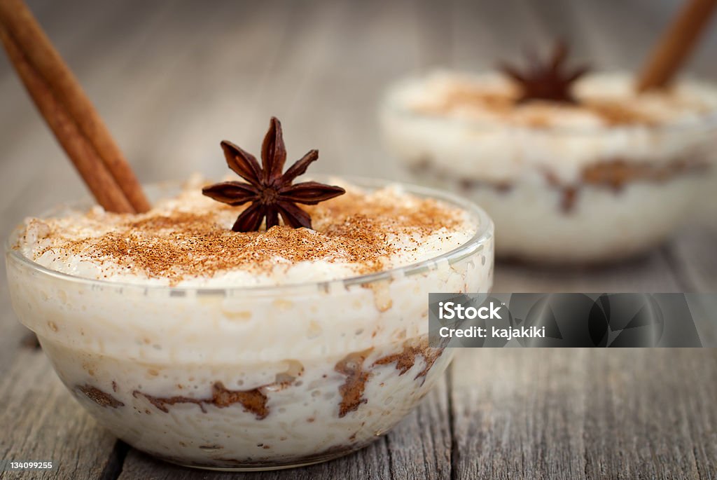 Budín de arroz - Foto de stock de Arroz con leche libre de derechos