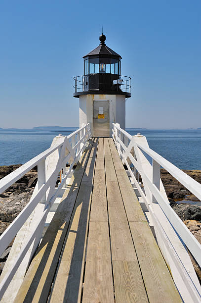 faro di marshall point, port clyde, maine, stati uniti - sea new england marshall point lighthouse lighthouse foto e immagini stock