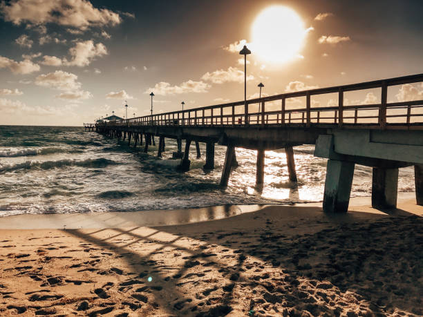 istock pier in fort lauderdale 1341052387