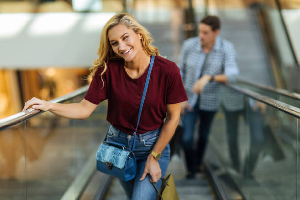 istock Off to the next sale 1341214914
