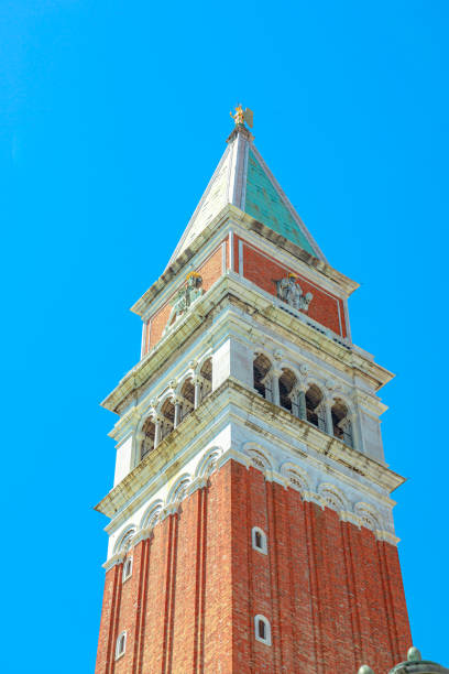 glockenturm san marco der stadt venedig - italy bell tower built structure building exterior stock-fotos und bilder