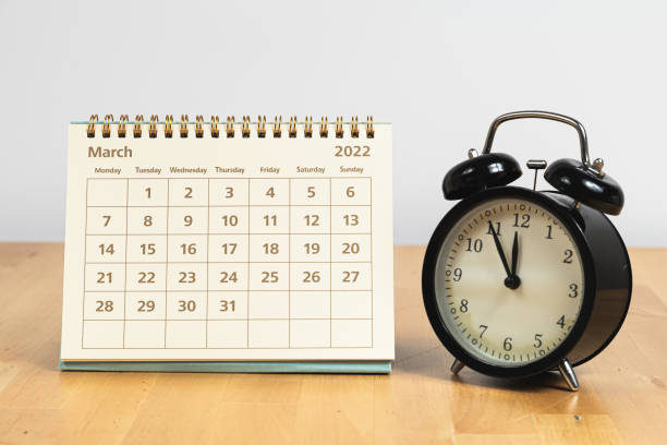 istock March 2022 calendar and clock 1341314138