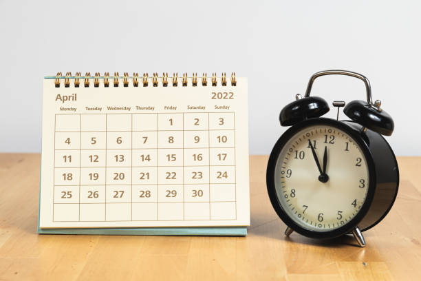 istock April 2022 calendar and clock 1341314139