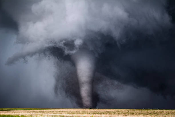 Violent EF3 Tornado in Kansas Tornado outbreak near Dodge City, KS, USA on May 24, 2016 tornado stock pictures, royalty-free photos & images