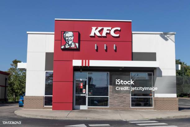 Kfc 치킨 레스토랑 켄터키 프라이드 치킨은 동네 짱과 도어 대시 배달을 제공하고 서비스를 통해 드라이브 COVID-19에 대한 ... Kfc 치킨 레스토랑 켄터키 프라이드 치킨은 동네 짱과 도어 대시 배달을 제공하고 서비스를 통해 드라이브 Covid-19에 대한 ...