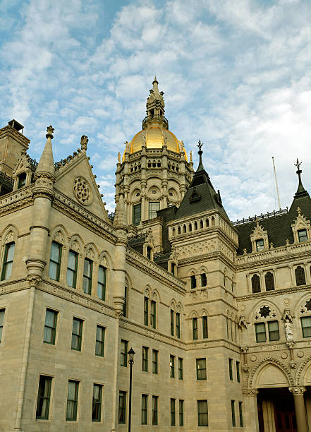 Connecticut State Capitol Building The Connecticut State Capitol Building in downtown Hartford. american hartford gold reviews legit stock pictures, royalty-free photos & images