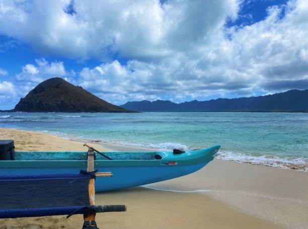 istock Hawaiian Outrigger at the Ready 1341361413