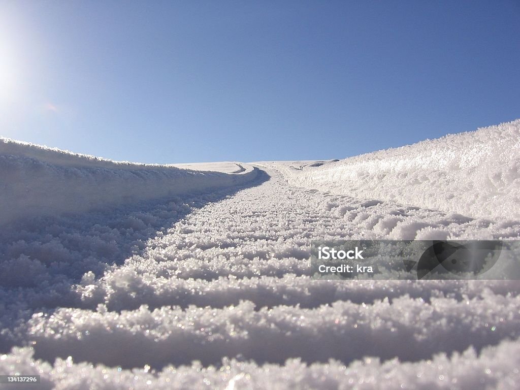 snowmobile trail - Lizenzfrei Schnee Stock-Foto