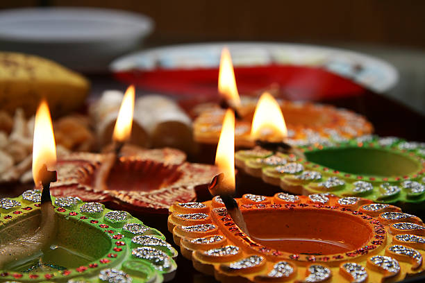 Bellissimo decorate Diwali Thali - foto stock