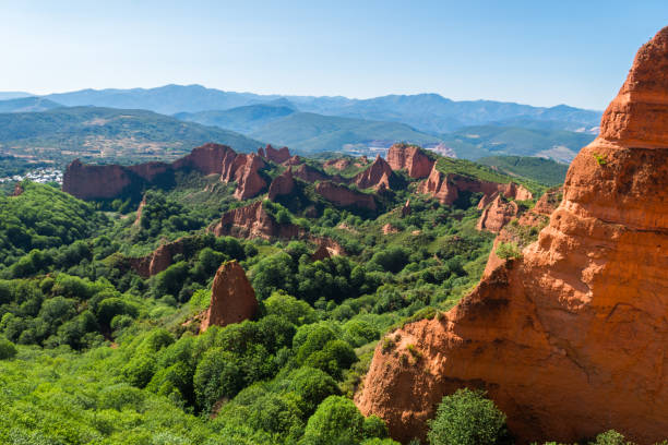 las medulas is an old roman mines of gold in Spain panoramic view of las medulas sandstone mountains, Spain beautiful landscape in las medulas leon spain stock pictures, royalty-free photos & images