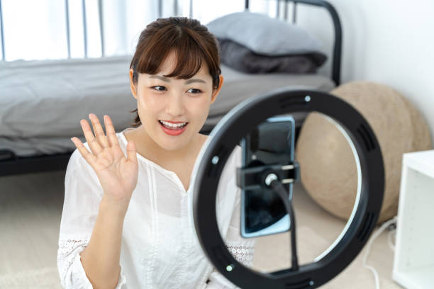 istock Young woman delivering video 1341413173