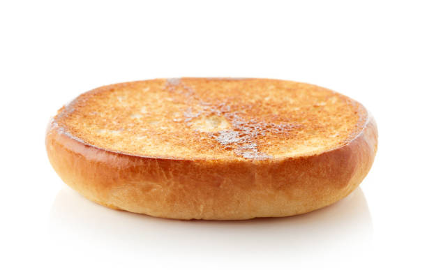 흰색 배경에 햄버거 번 바닥 - hamburger bun bread isolated 뉴스 사진 이미지