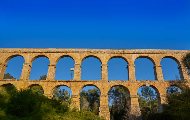 istock Aqueduct Pont del Diable in Tarragona 1341445301