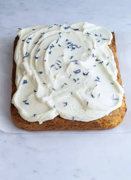 Morotskaka beet cake with cream cheese cream Swedish