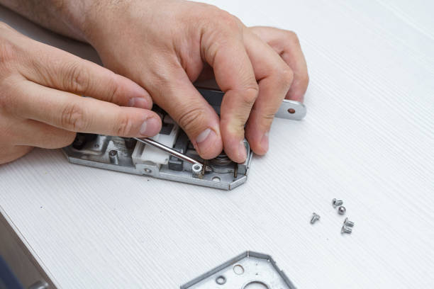 Disassembled Lock 440+ Mortise Lock Stock Photos, Pictures & Royalty-Free Images - iStock