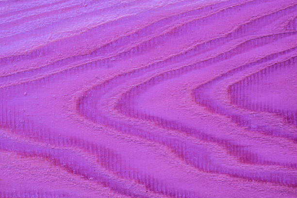 purple wood grain on pine deskas