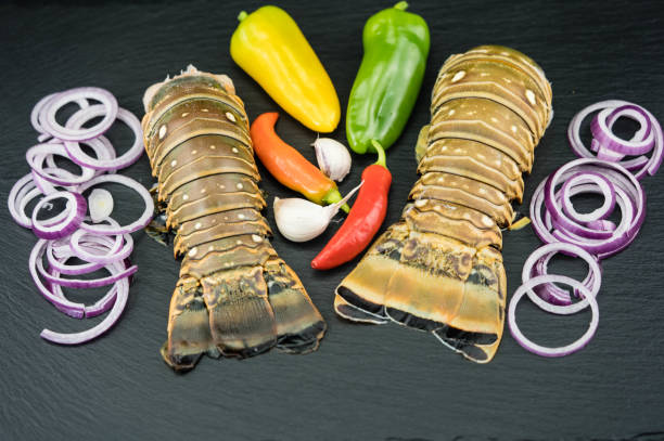 surf and turf - steak plate gourmet beef imagens e fotografias de stock