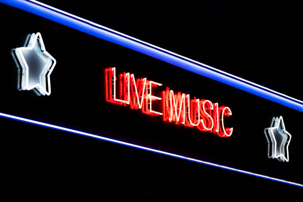istock Bright neon Live music sign 1341717206