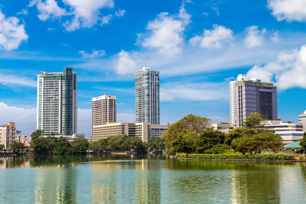 istock Beira lake in Colombo 1341736535