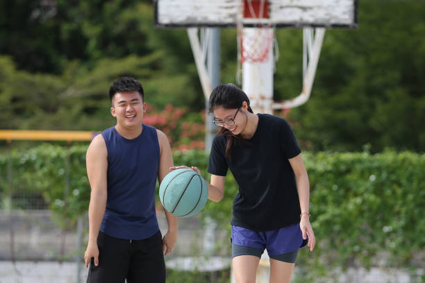 istock Pick-up Basketball 1341800790