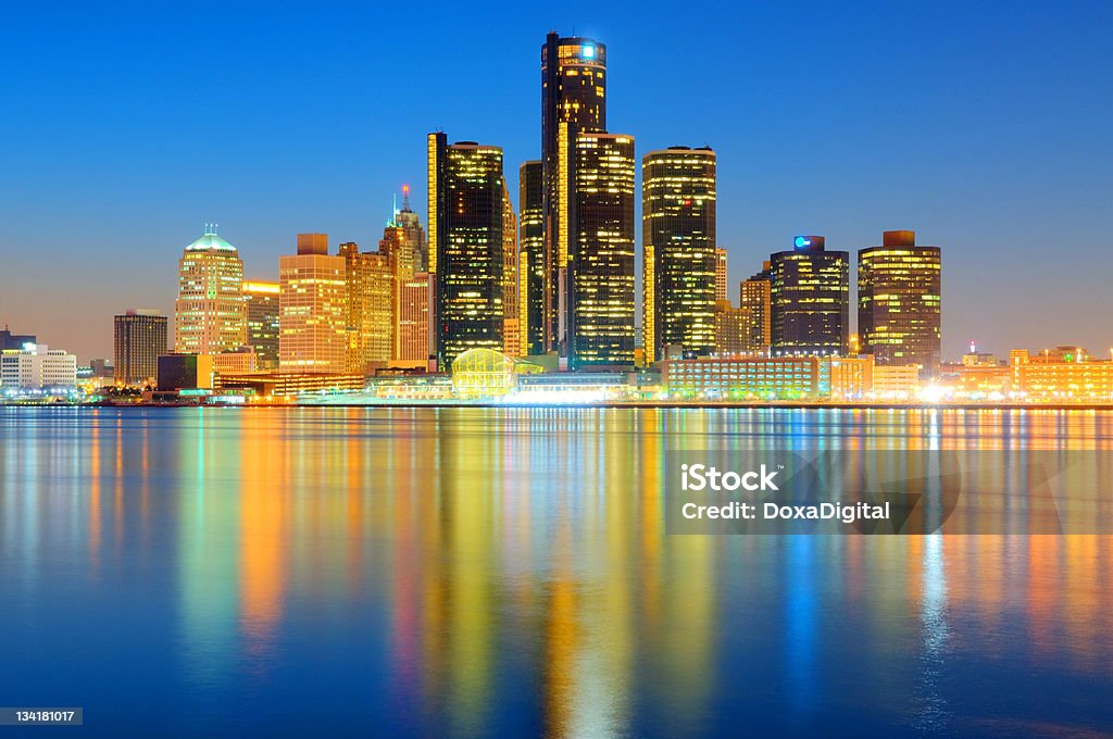 Skyline di paesaggio urbano/Detroit - Foto stock royalty-free di Detroit - Michigan