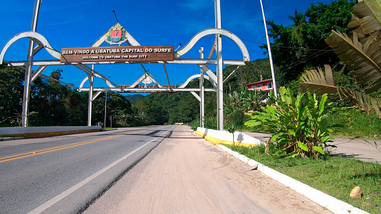 Gateway to the municipality of Ubatuba located on the BR-101 highway