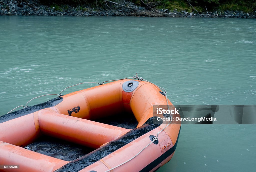 Rafting sur rivière - Photo de Alpes européennes libre de droits