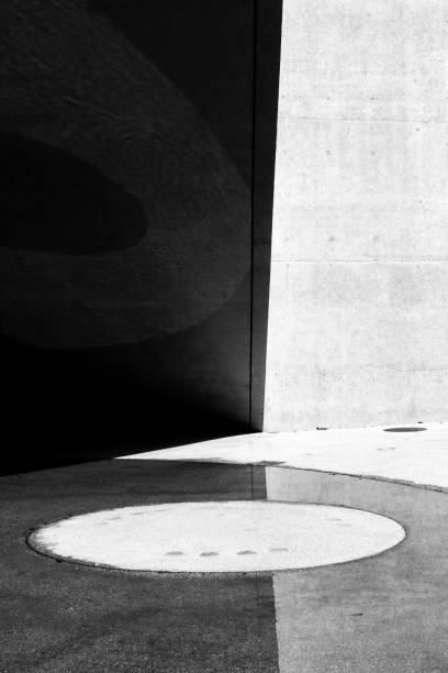 istock Contrasty display of lines, form and shadow 1341922881