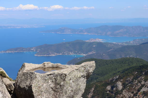 istock Over the mountains of Elba 1341933164