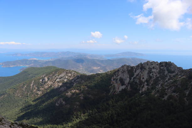 istock Over the mountains of Elba 1341933267