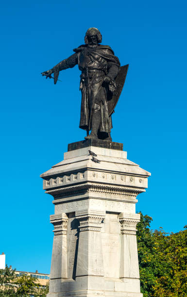 istock Statue of Guzman el Bueno (Guzman the Good) in Leon, Spain 1341966485