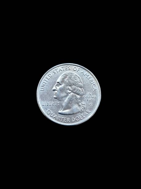 ไตรมาสของเหรียญดอลลาร์สหรัฐที่แยก - money press ภาพสต็อก ภาพถ่ายและรูปภาพปลอดค่าลิขสิทธิ์