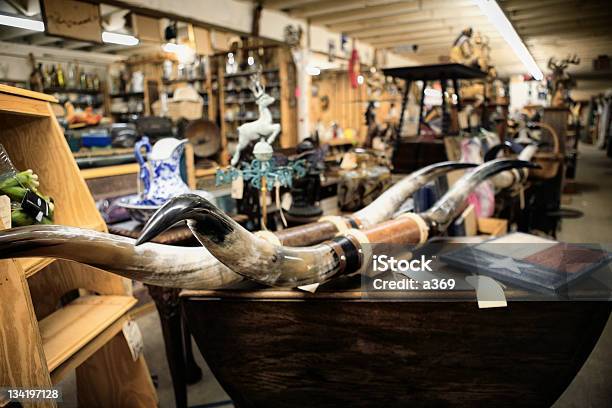 Bull Horns Stockfoto und mehr Bilder von Antiquitätengeschäft - Antiquitätengeschäft, Texas, Staatsflagge von Texas