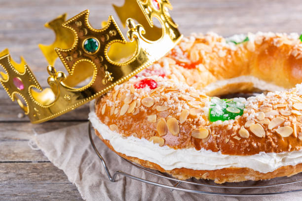 istock Traditional Spanish Epiphany cake, Roscon de Reyes with festive decorations 1341996440