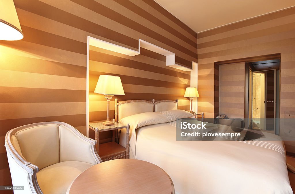 interior de luxo, apartamento confortável quarto - Foto de stock de Apartamento royalty-free