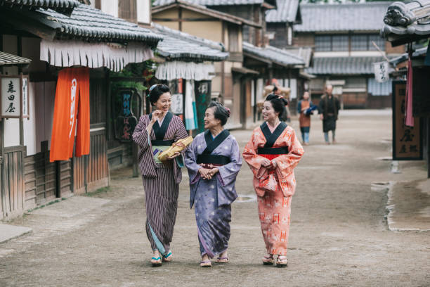 istock Japanese woman walking in Edo period town 1342009268