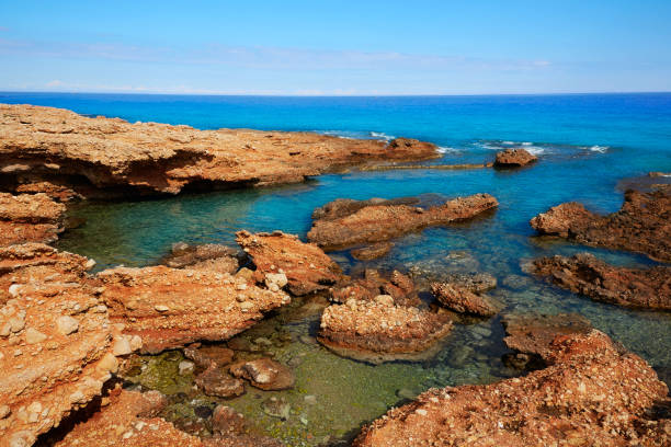 plaża denia las rotas w pobliżu przylądka sant antonio - 5428 zdjęcia i obrazy z banku zdjęć