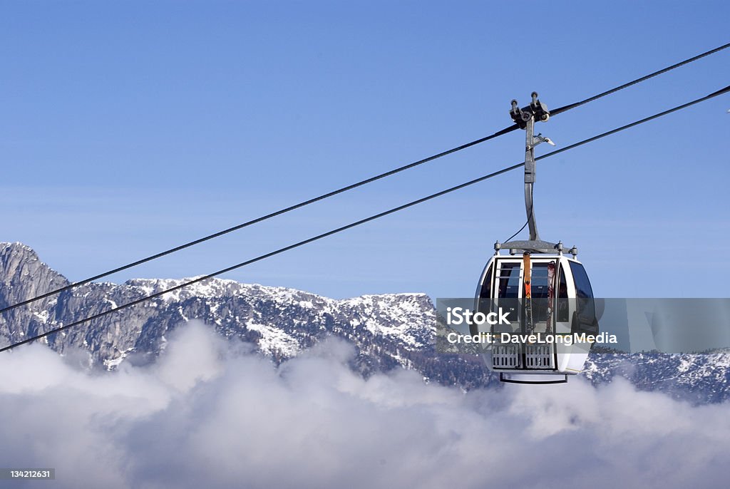 Du ski dans les Alpes - Photo de Station de ski libre de droits