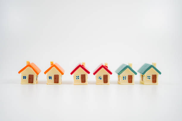 istock Miniature of the house (life plan and family planning) 1342152999