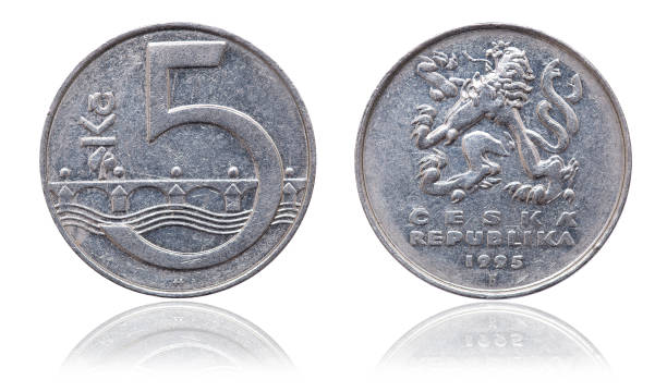 istock Coin 5 koruna. Czech Republic. 1995 1342247208