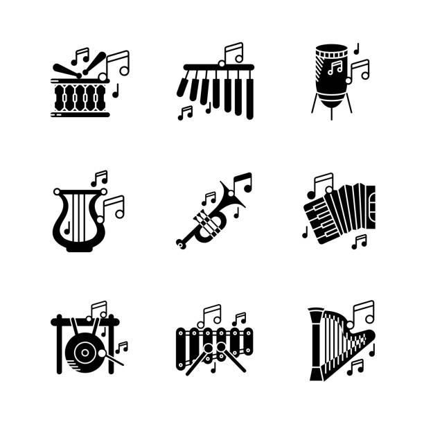 instrument harfowy, ksylofon, dzwonki barowe, duży gong, zestaw ikon perkusji, akordeonu i nut muzycznych. - silhouette singer singing group of objects stock illustrations